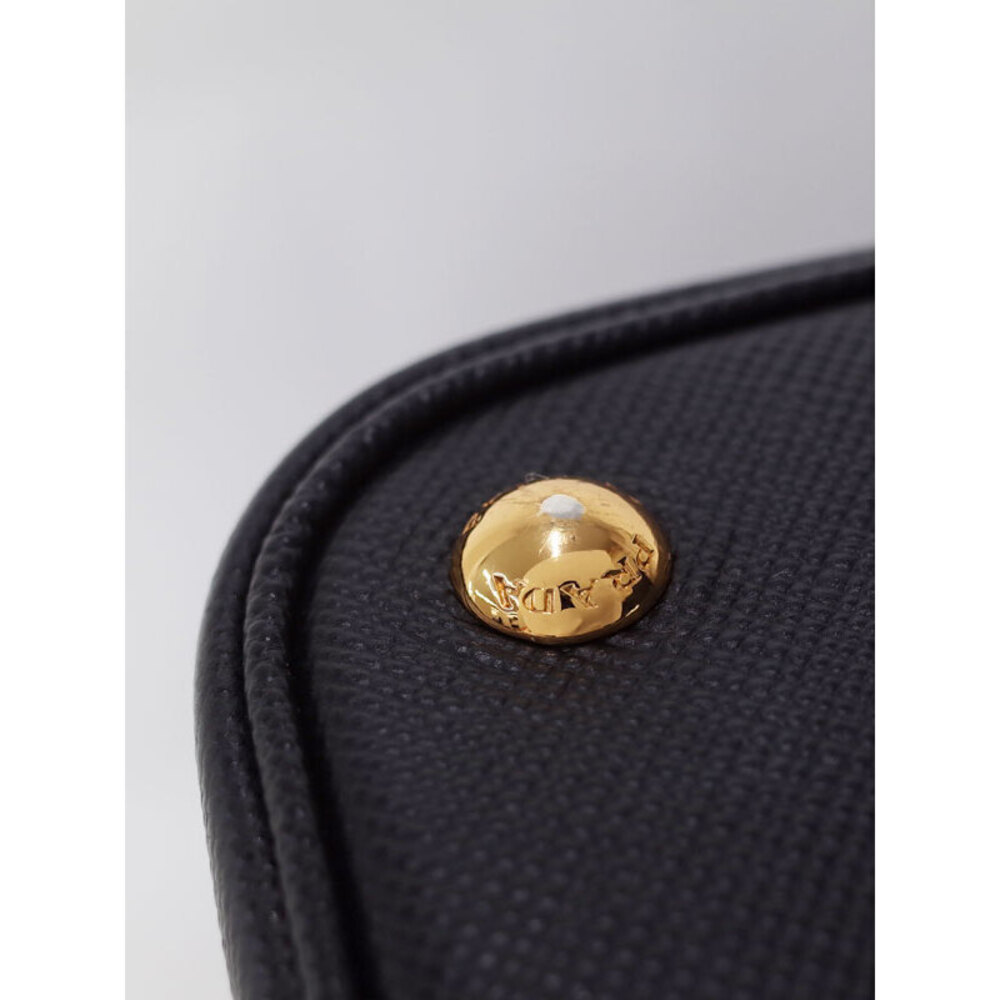 PRADA Saffiano Tote Bag - Picture 4 of 9